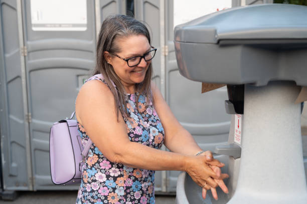 Best Affordable portable toilet rental  in Crown Pot, IN